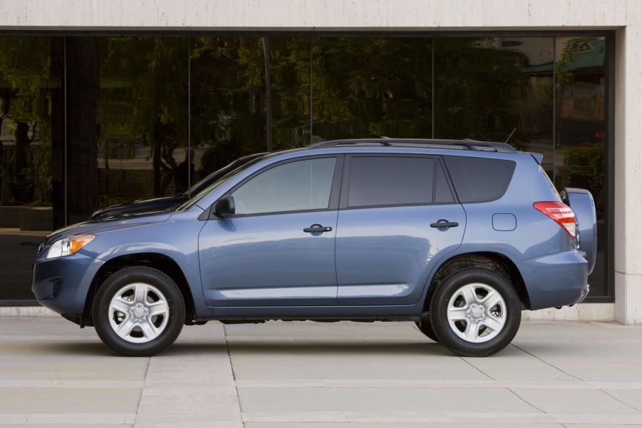  Toyota RAV4 2009 года  (фото 13 из 22)